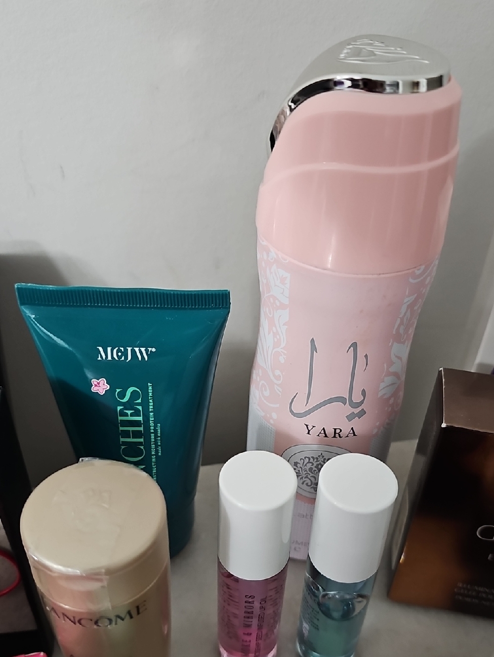 Makeup Bundle - Picture 10 of 14